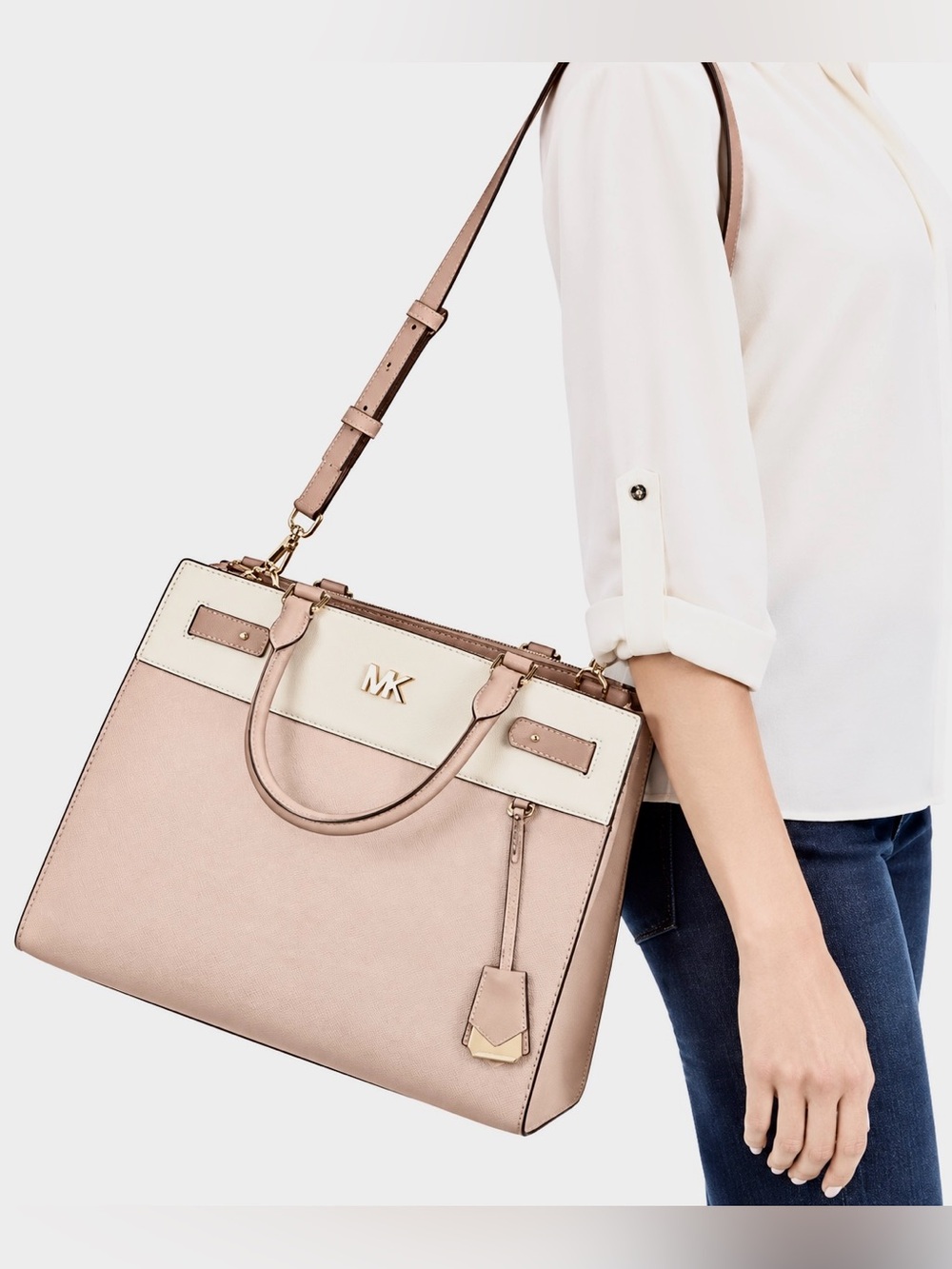 Michael Kors Reagan Large Satchel, Real Leather in Soft Pink / Cream - Like New